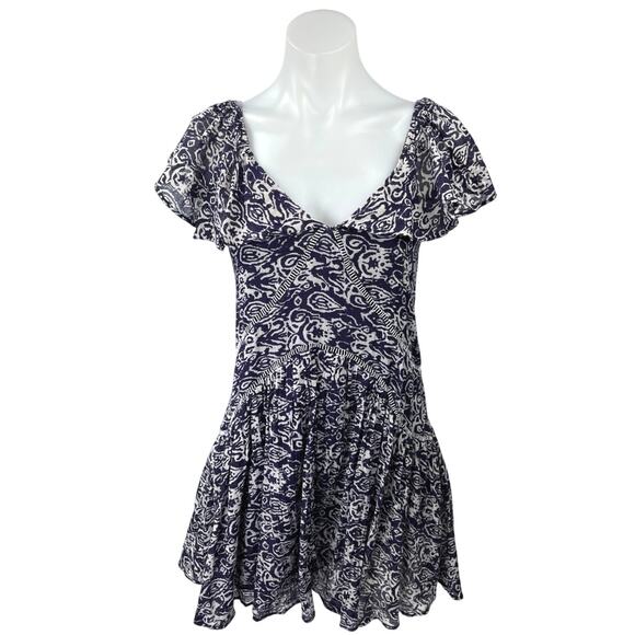 H&M Blue White Paisley Short Flutter Sleeve V-neck Mini Fit & Flare Dress Sz XS - Picture 1 of 5
